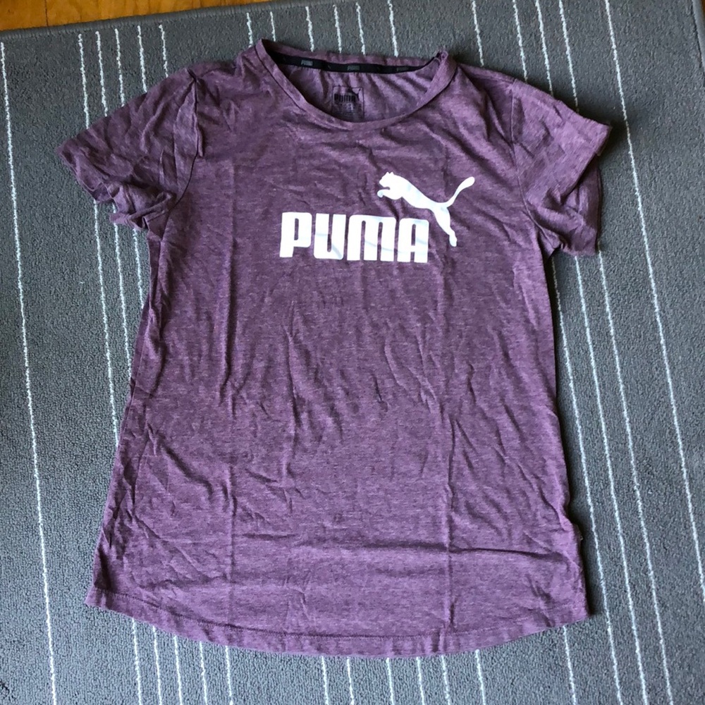 Sporty puma t shirt